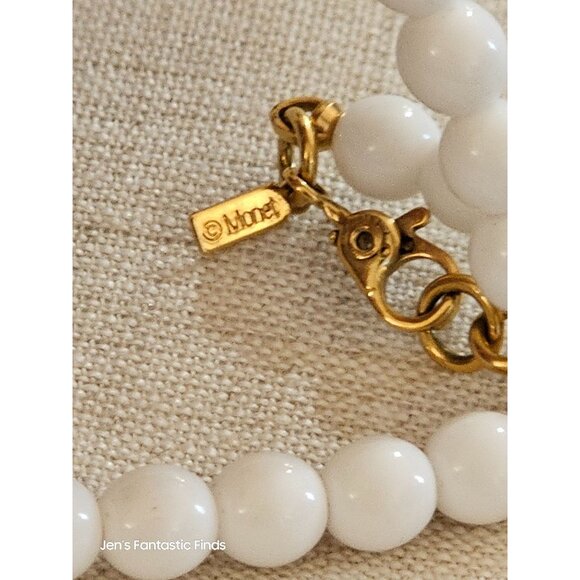 Monet Signed White & Gold Toned Beaded‎ Necklace 28" - Picture 3 of 5